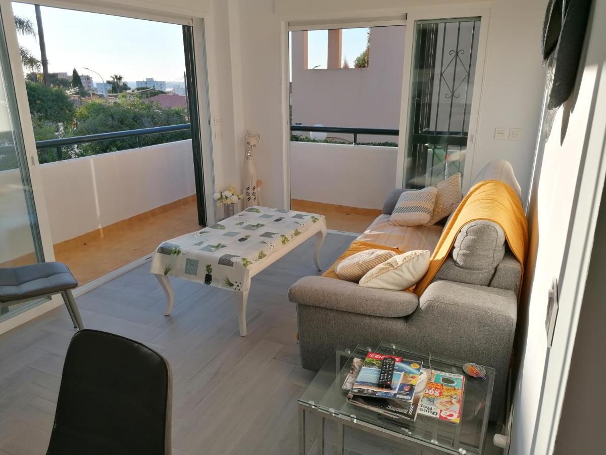 Appartement Moderne Pour 6 Adultes Benalmadena Ngoại thất bức ảnh