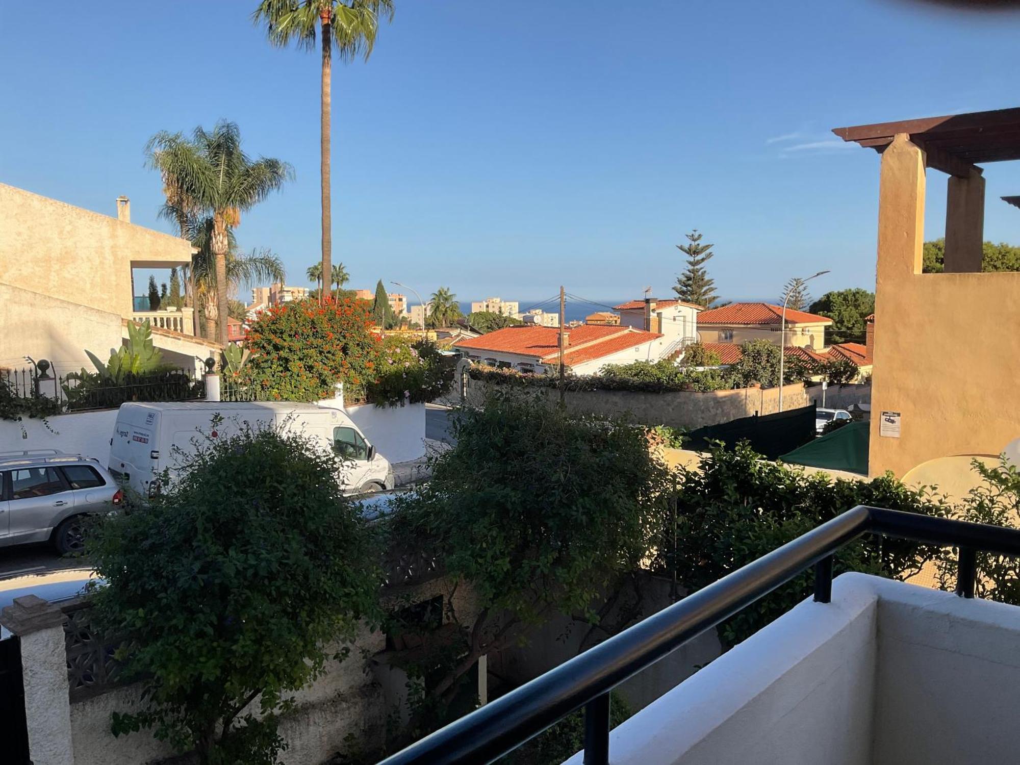Appartement Moderne Pour 6 Adultes Benalmadena Ngoại thất bức ảnh